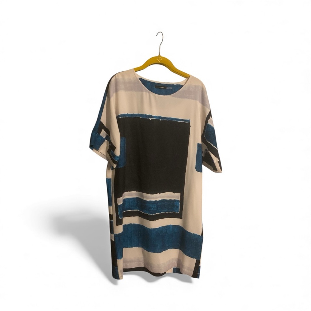 Natori Asymmetrical Dress in Blue and Black - Picture 9 of 11